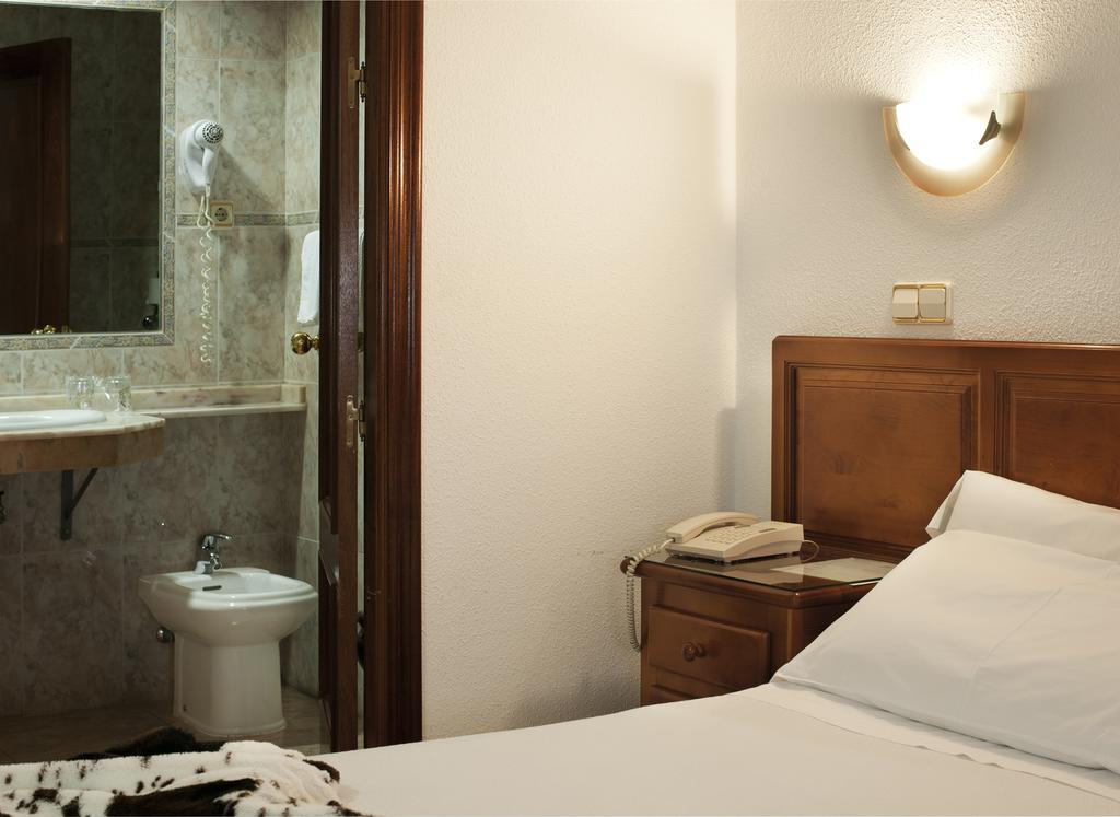 Hotel Martin Τολέδο Εξωτερικό φωτογραφία