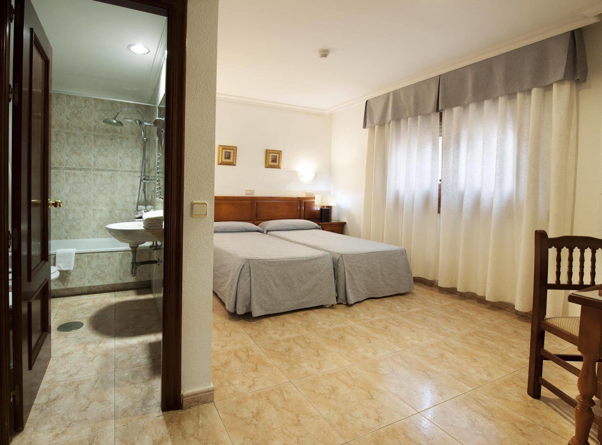 Hotel Martin Τολέδο Εξωτερικό φωτογραφία
