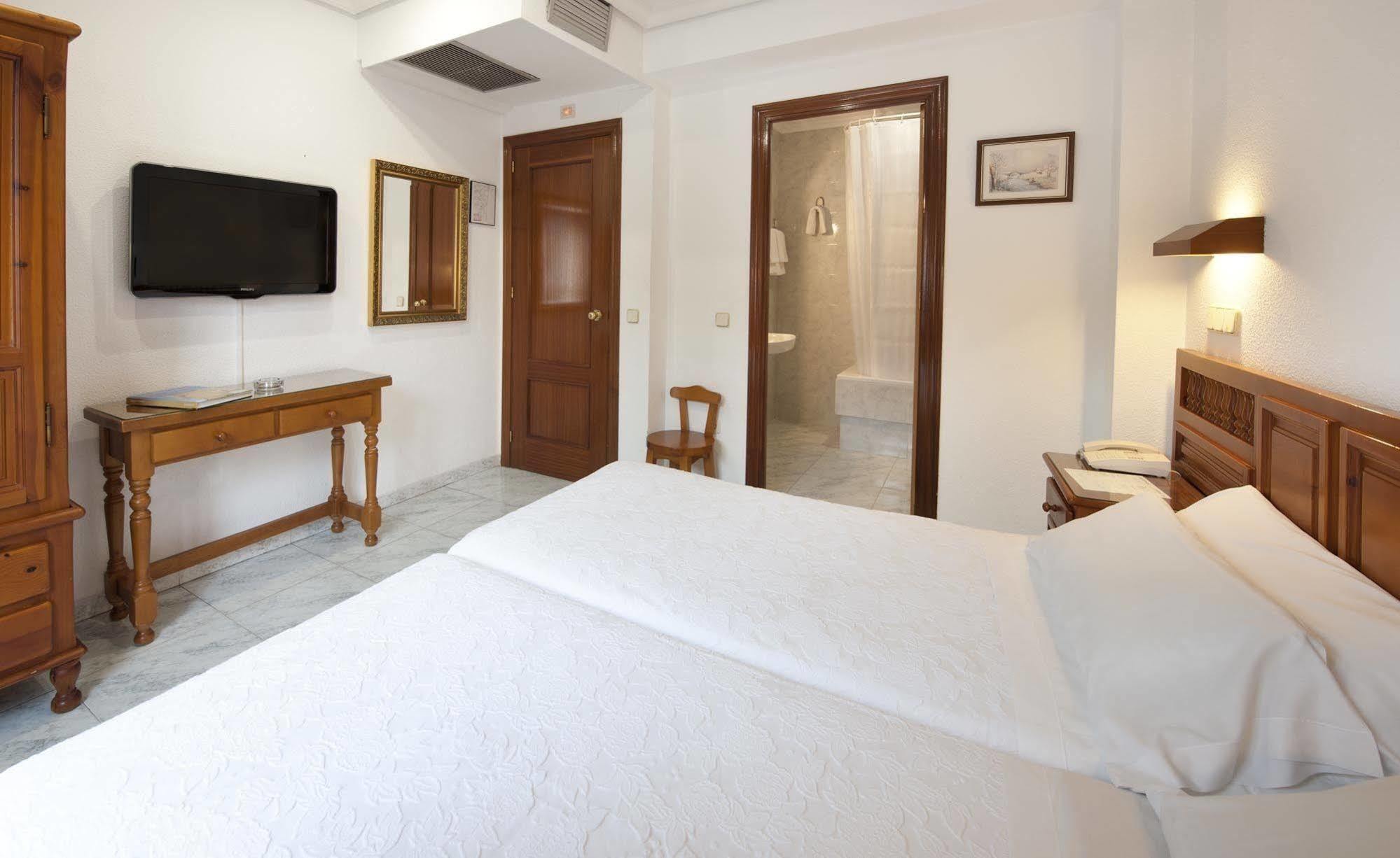 Hotel Martin Τολέδο Εξωτερικό φωτογραφία